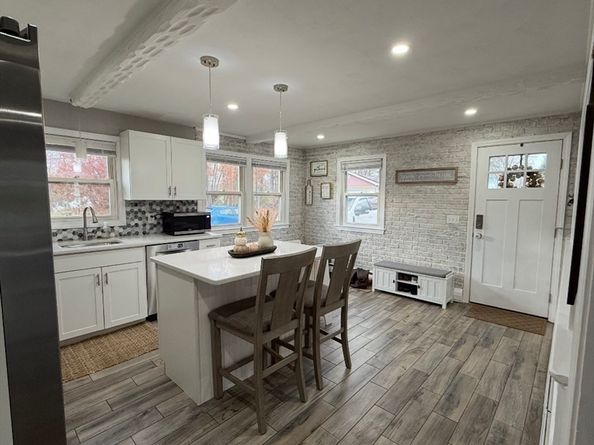 315 Grant St, Leominster MA 01453