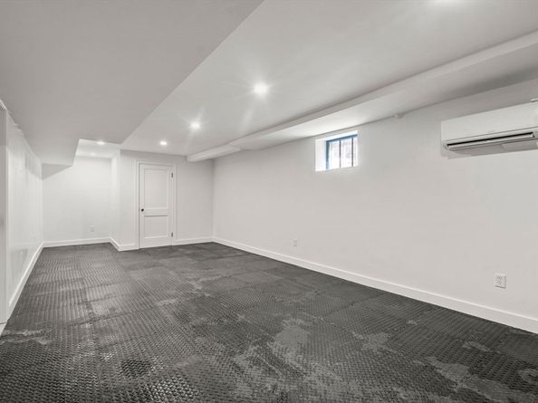 262 Cochituate Rd, Wayland MA 01778