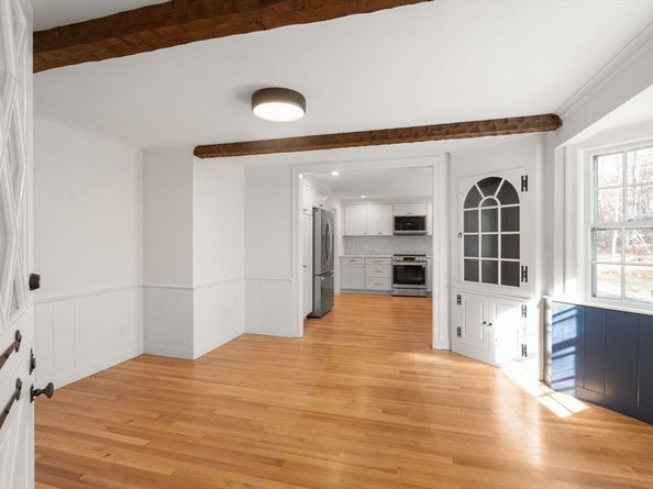 262 Cochituate Rd, Wayland MA 01778