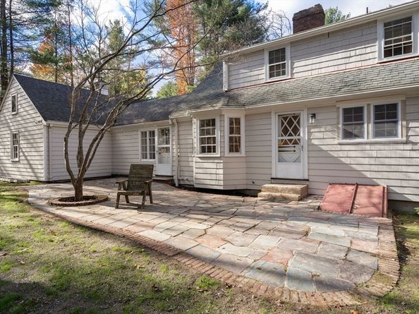 262 Cochituate Rd, Wayland MA 01778