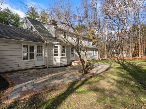 262 Cochituate Rd, Wayland MA 01778