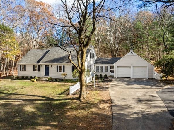 262 Cochituate Rd, Wayland MA 01778