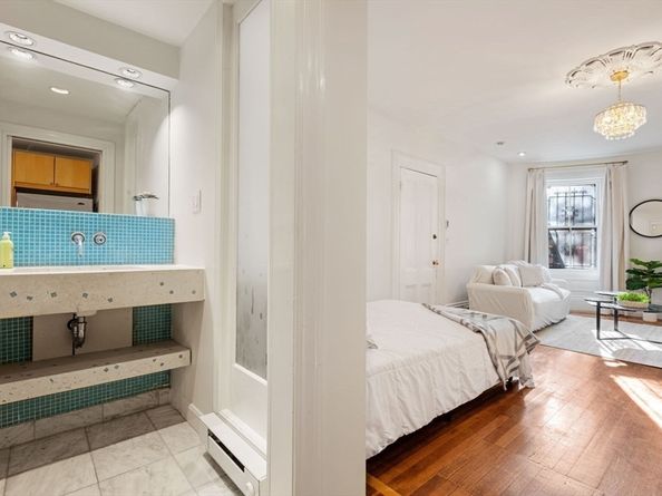 15 Concord Sq A, Boston MA 02118