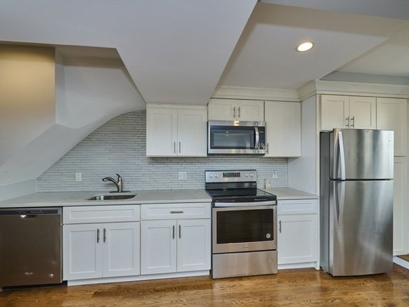 128 G Street, Boston MA 02127