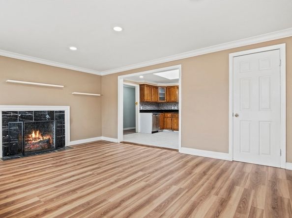 16 Grant Street Extension, Framingham MA 01702