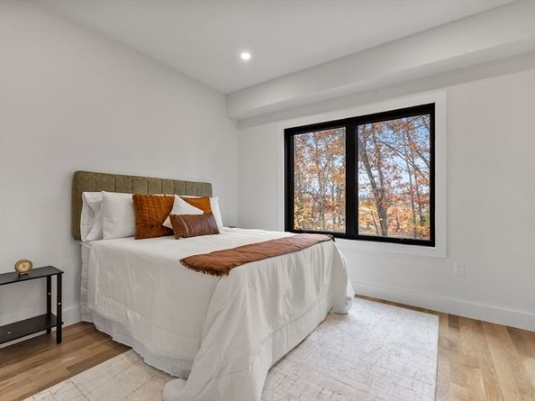 599 Sea St 1, Quincy MA 02169