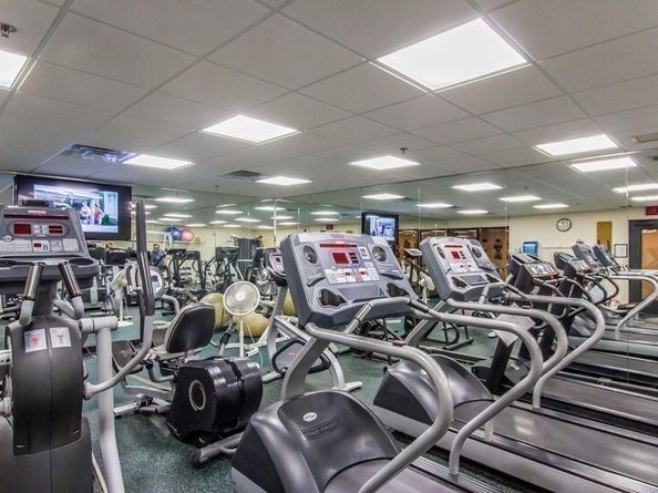 92 Cliffside Dr hole 2, Plymouth MA 02360