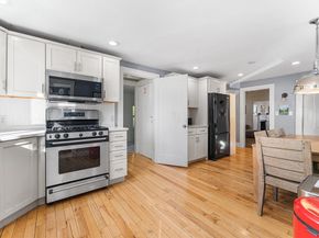 29 Cottage St, Wellesley MA 02482