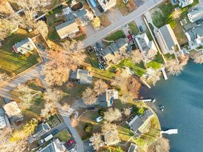 20 Byrne Ave, Westford MA 01886