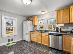 20 Byrne Ave, Westford MA 01886
