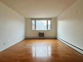 38 Carey Avenue 6, Watertown MA 02472