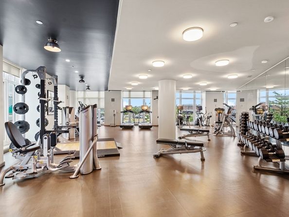 100 Lovejoy Wharf 5 N, Boston MA 02114