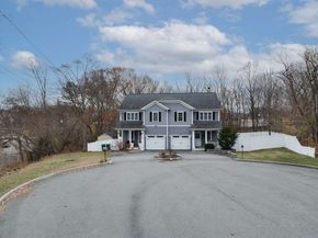 13 Fremont St 13, Woburn MA 01801