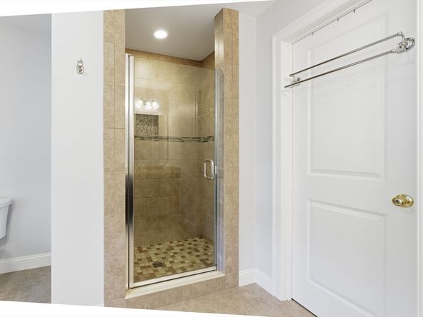 13 Fremont St 13, Woburn MA 01801