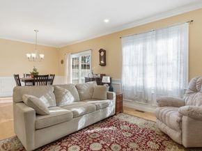 13 Fremont St 13, Woburn MA 01801