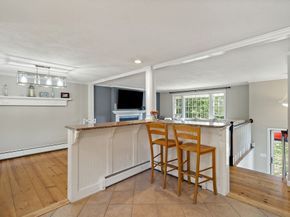 12 Patti Ln, Maynard MA 01754