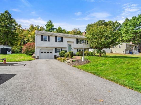 12 Patti Ln, Maynard MA 01754