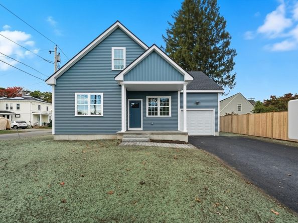 20 Willow St, Clinton MA 01510