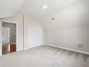 20 Willow St, Clinton MA 01510