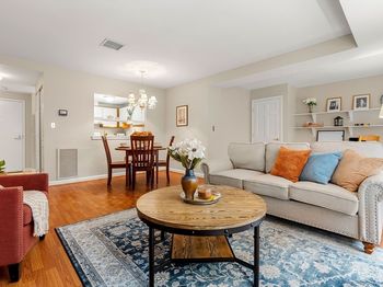 1 Watermill Pl