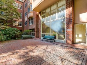 1 Watermill Pl 228, Arlington MA 02476