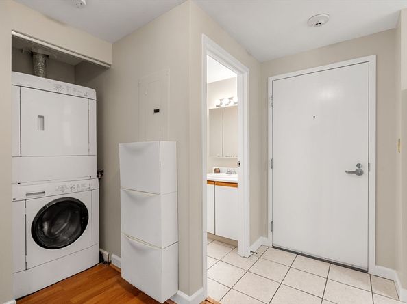 1 Watermill Pl 228, Arlington MA 02476