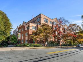 1 Watermill Pl 228, Arlington MA 02476