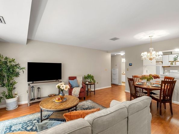 1 Watermill Pl 228, Arlington MA 02476