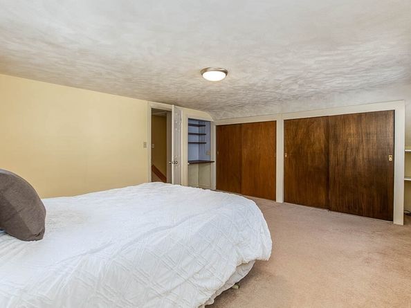 87 Knoll Street, Boston MA 02131