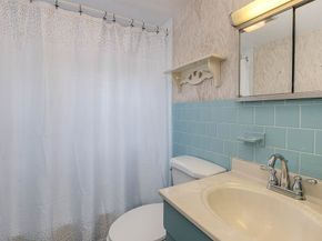 87 Knoll Street, Boston MA 02131