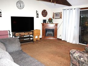 60 Shore Rd, Douglas MA 01516