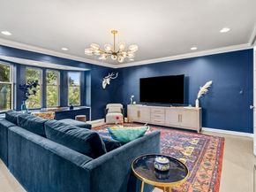 1125 W Roxbury Pkwy, Brookline MA 02467