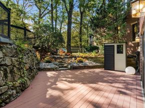 1125 W Roxbury Pkwy, Brookline MA 02467