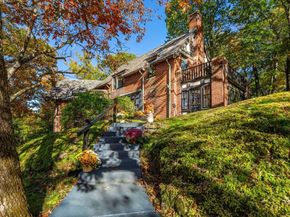 1125 W Roxbury Pkwy, Brookline MA 02467