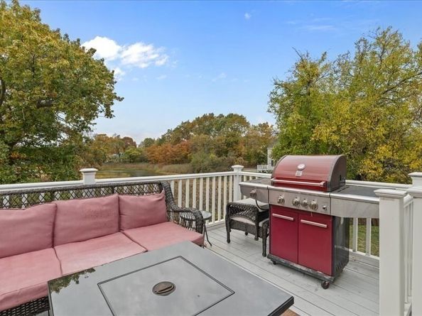 117 Elliott St, Danvers MA 01923