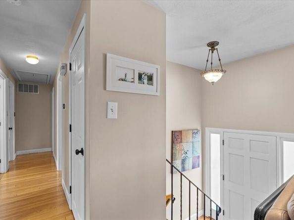 117 Elliott St, Danvers MA 01923