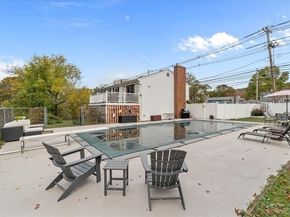 117 Elliott St, Danvers MA 01923