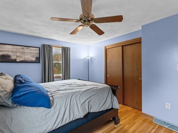 117 Elliott St, Danvers MA 01923