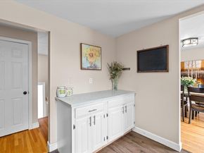 117 Elliott St, Danvers MA 01923