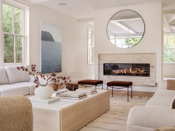 115 Windsor Rd, Newton MA 02468