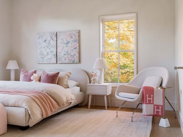 115 Windsor Rd, Newton MA 02468