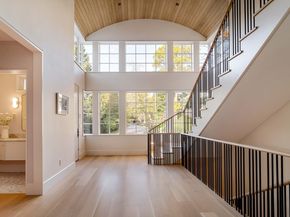 115 Windsor Rd, Newton MA 02468