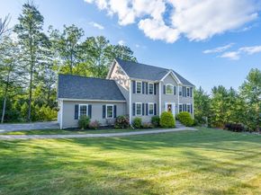 2 Camden Drive, Auburn MA 01501