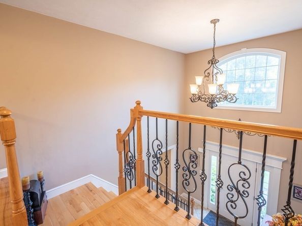 2 Camden Drive, Auburn MA 01501