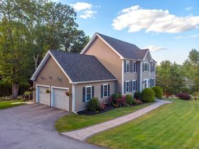 2 Camden Drive, Auburn MA 01501