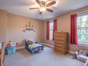 2 Camden Drive, Auburn MA 01501