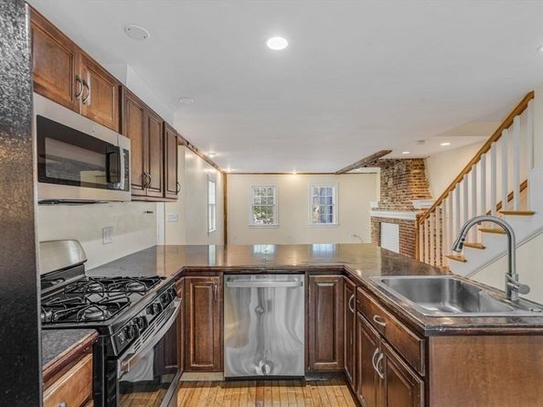 37 Water Street, Concord MA 01742