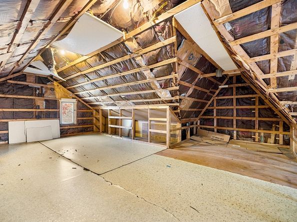 11 Linwood Rd, Lynn MA 01905