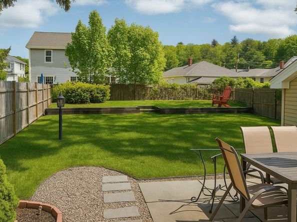 129 Lake St, Waltham MA 02451