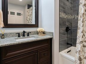 129 Lake St, Waltham MA 02451